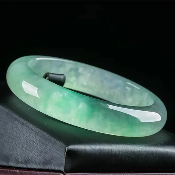Natural Myanmar jadeite bracel - Coordinates Bracelet avis et prix