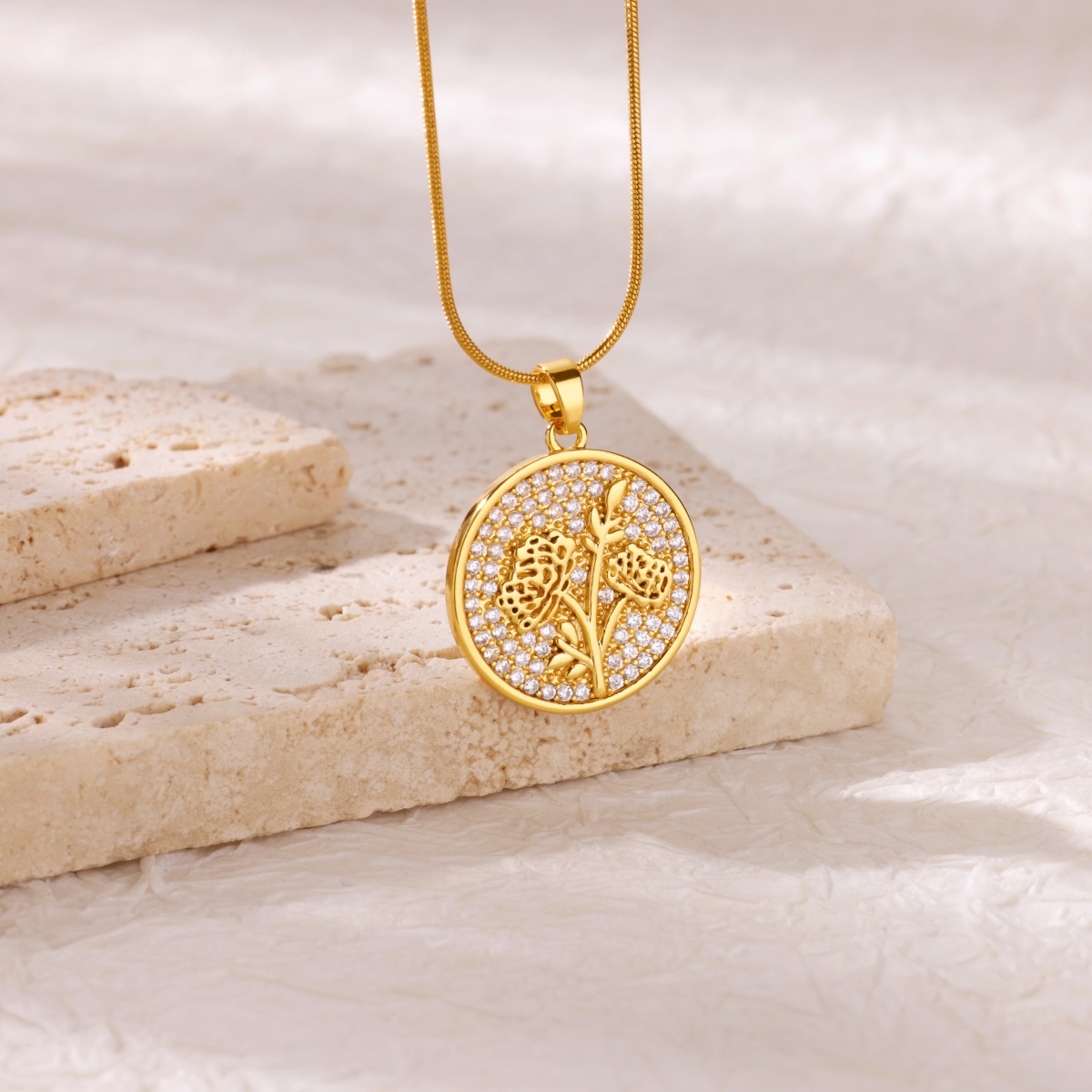 Zircon Flower Necklaces For Wo - Birth Flower Necklace avis et prix