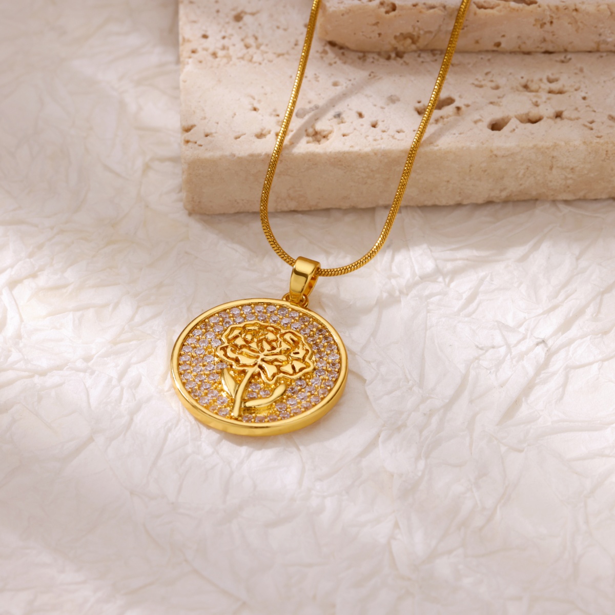 Zircon Flower Necklaces For Wo - Birth Flower Necklace avis et prix