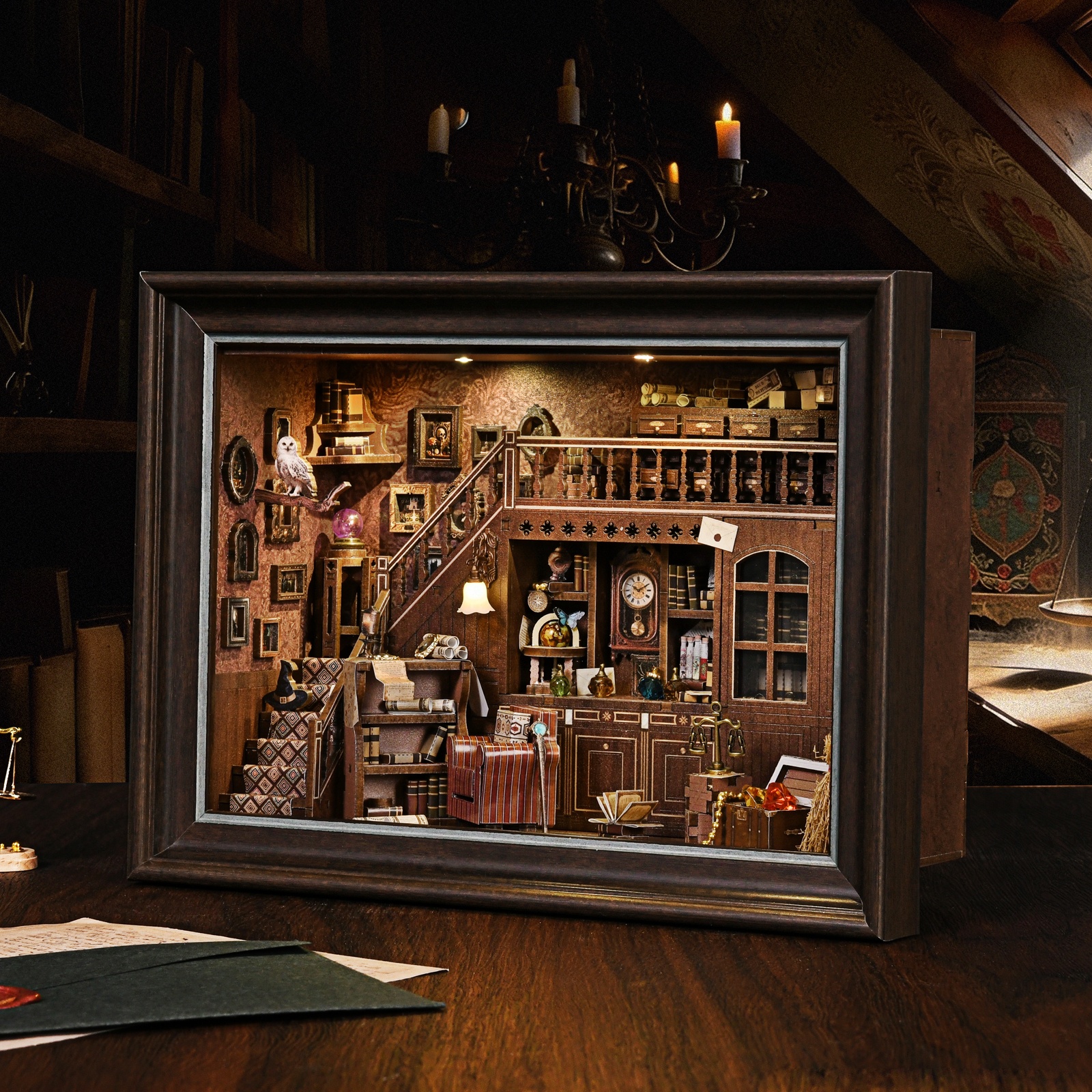 Book Nook Kit Secret Attic DIY - Engraved Wood Frame avis et prix