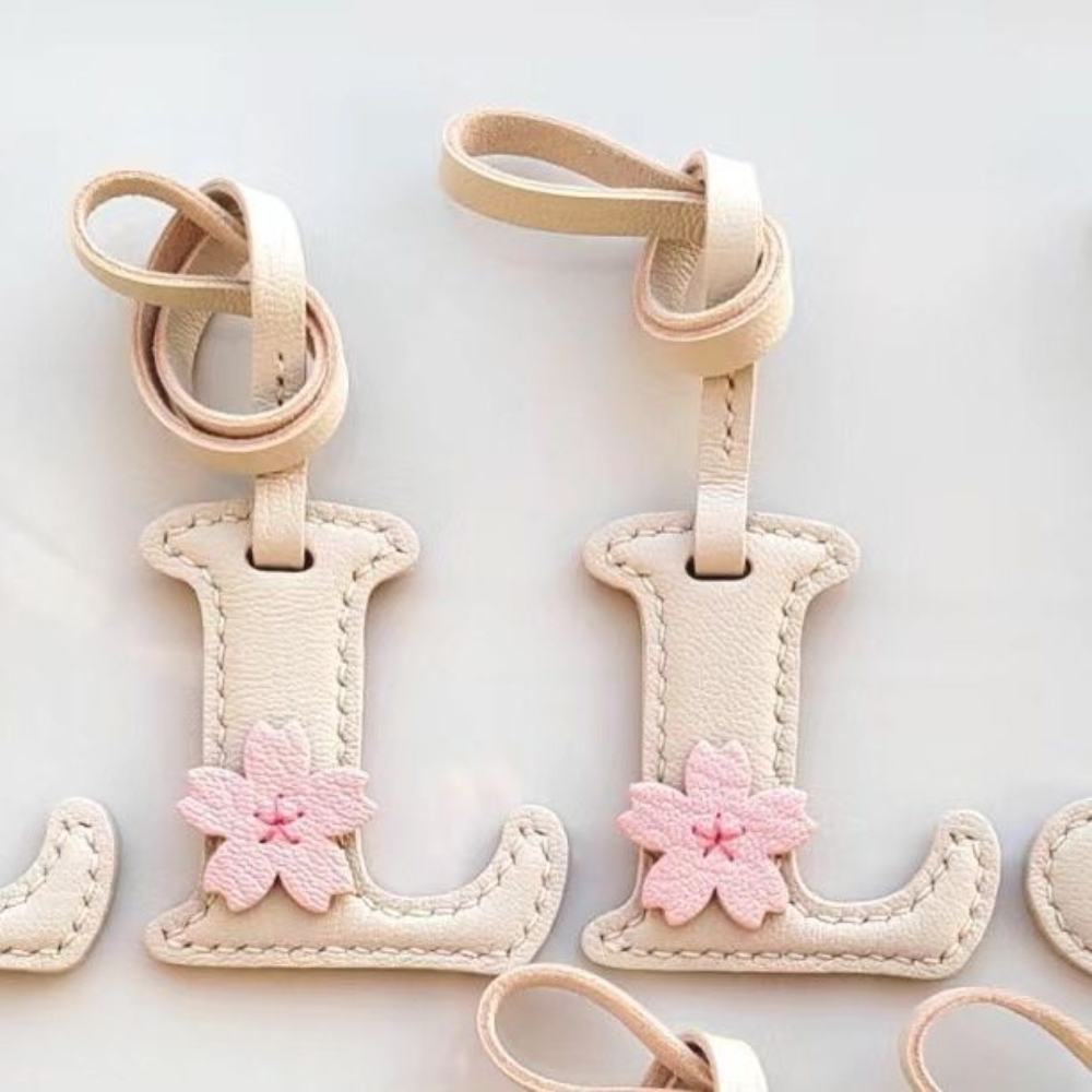 Creative High Quality Genuine  - Monogram Keychain Leather avis et prix