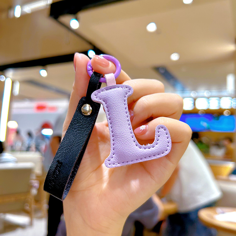 Creative PU Leather 26 Letter  - Monogram Keychain Leather avis et prix