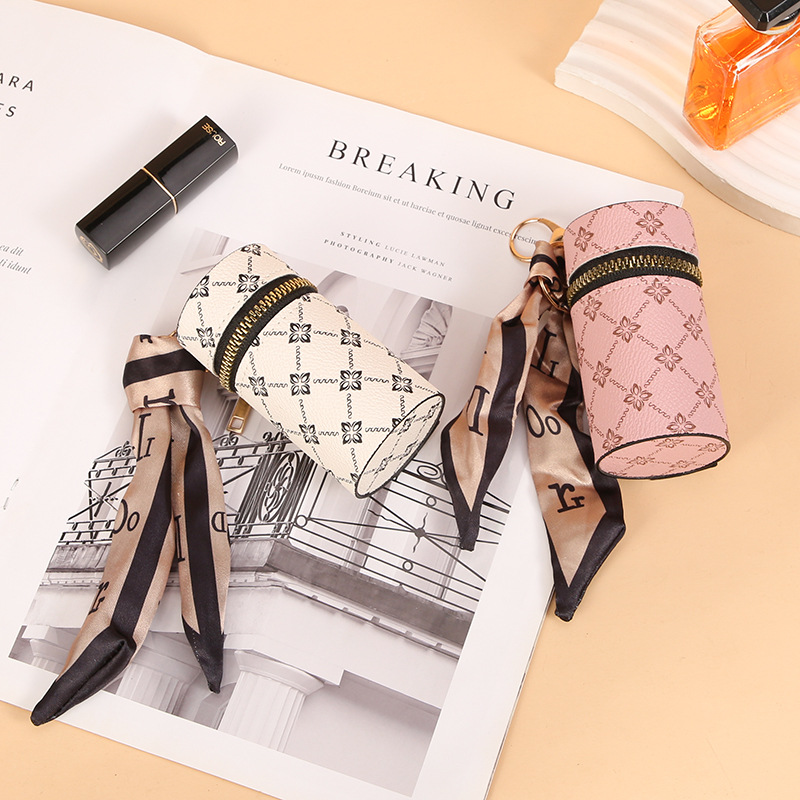 Scarf Pattern Lipstick Keychai - Monogram Keychain Leather avis et prix