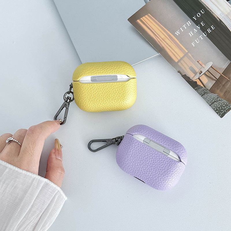 Fashion Cute Mini DIY Earphone - Monogram Keychain Leather avis et prix