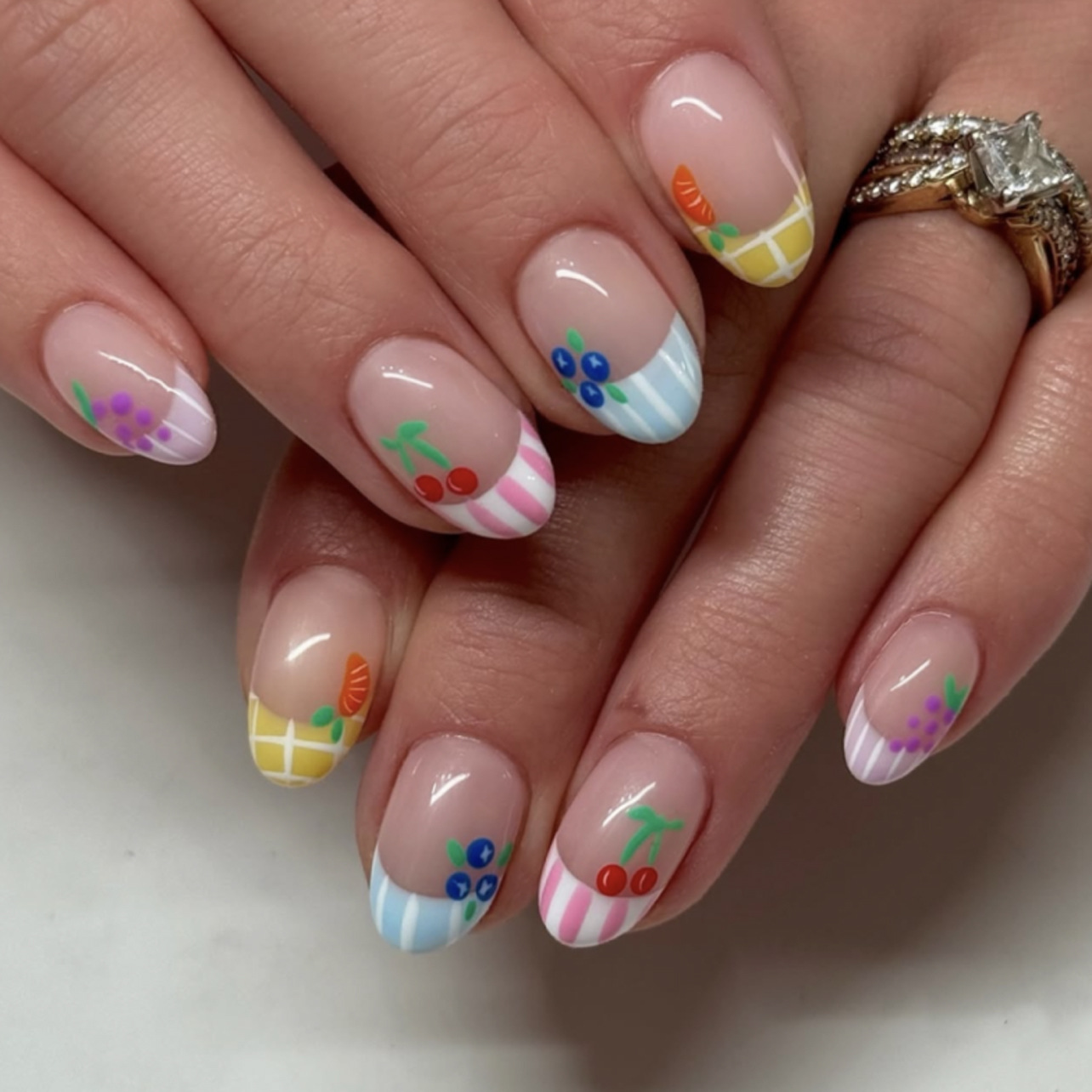 24Pcs Simple Almond Nails Tips - Pressed Flower Art avis et prix