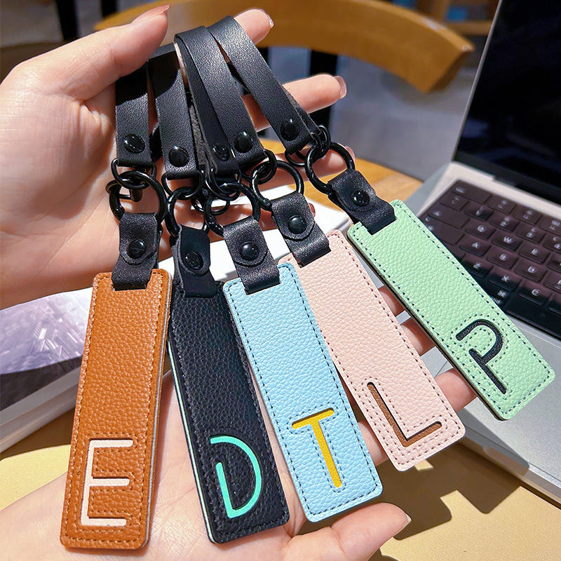 Classic Pu Leather Keychain A- - Monogram Keychain Leather avis et prix