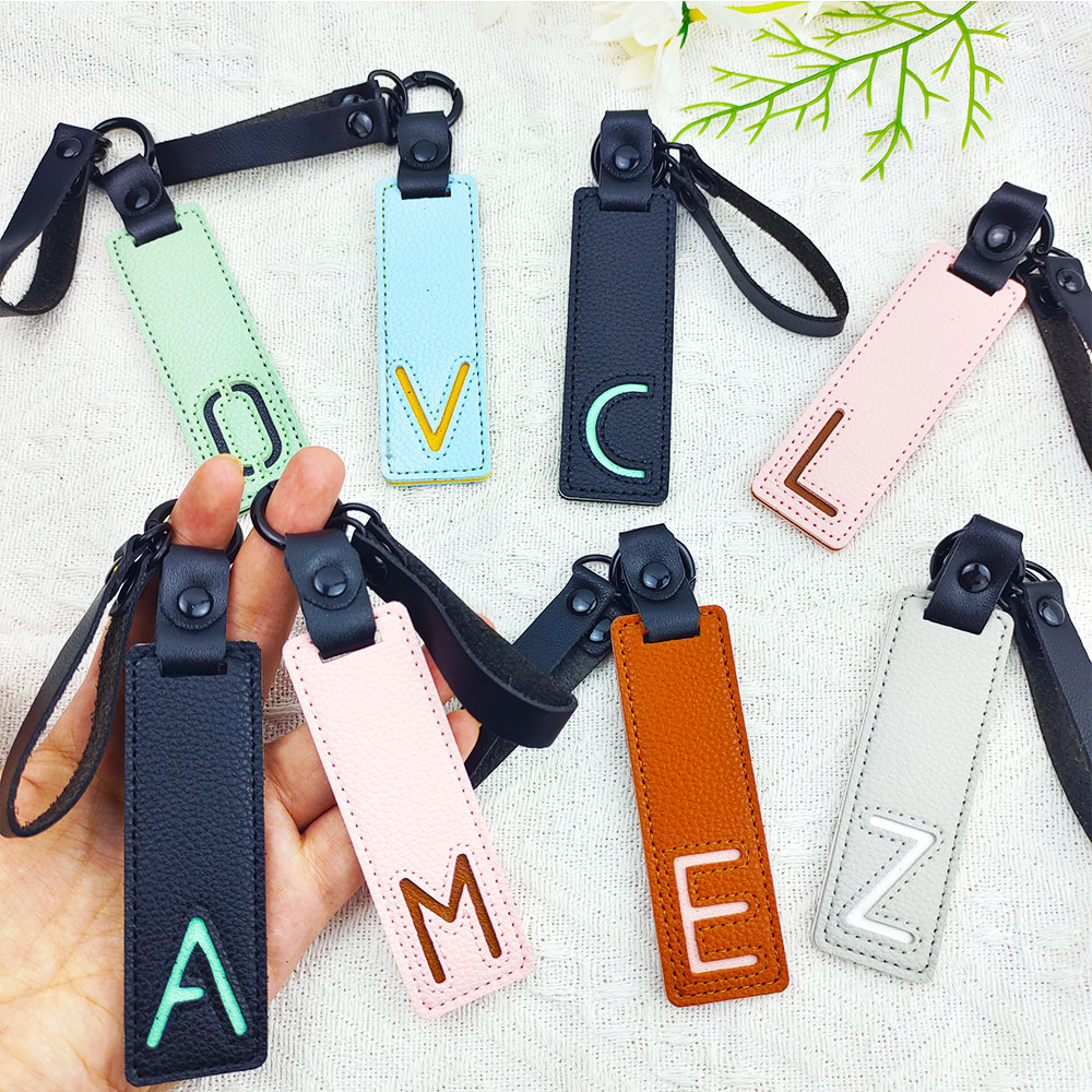Classic Pu Leather Keychain A- - Monogram Keychain Leather avis et prix