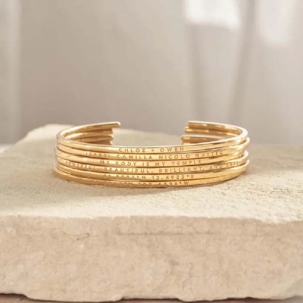 Couple Engrave Name Text Custo - Coordinates Bracelet avis et prix