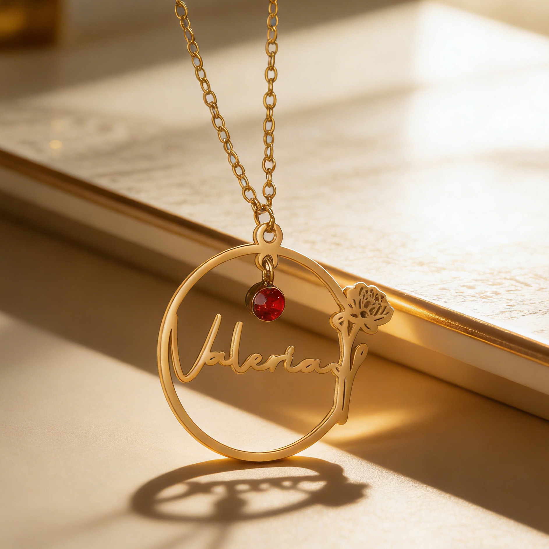 Haiyufly Custom Name Necklace  - Birth Flower Necklace avis et prix