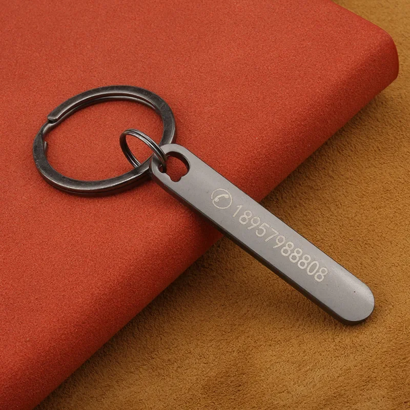 Custom Keychain with Free Engr - Initial Ring Custom avis et prix