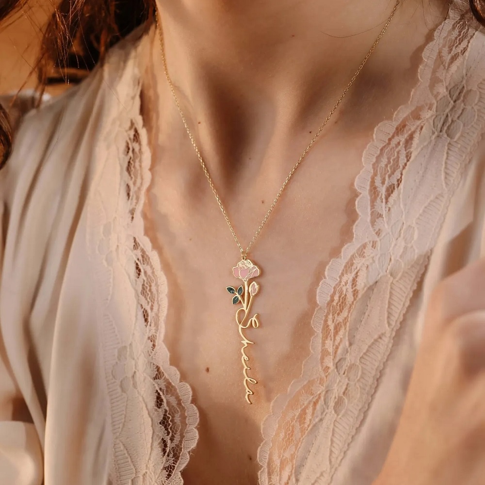 Personalized Name Necklace Wit - Birth Flower Necklace avis et prix