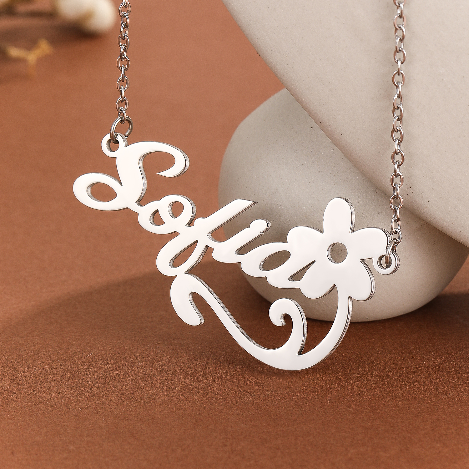 Stainless Steel Flower Letter  - Name Necklace Custom avis et prix