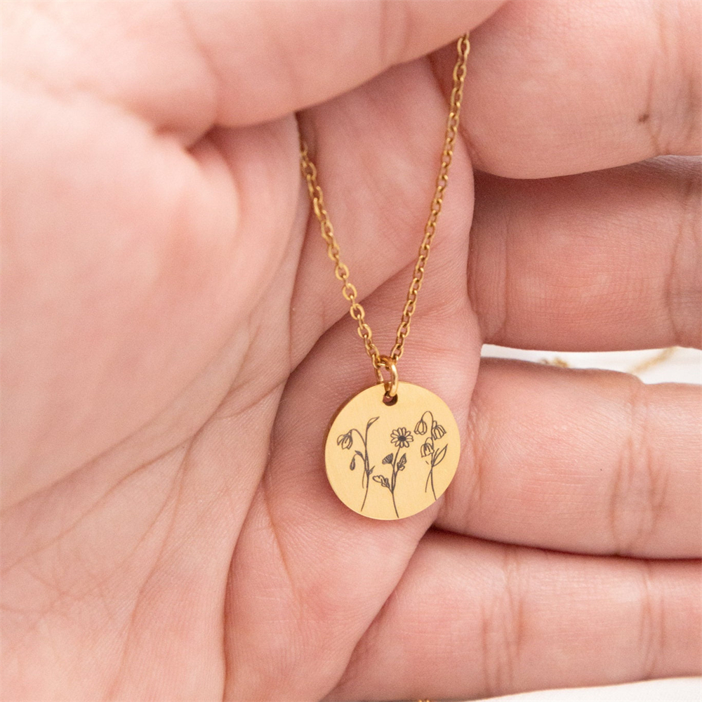 Family Birth flower Necklace C - Birth Flower Necklace avis et prix